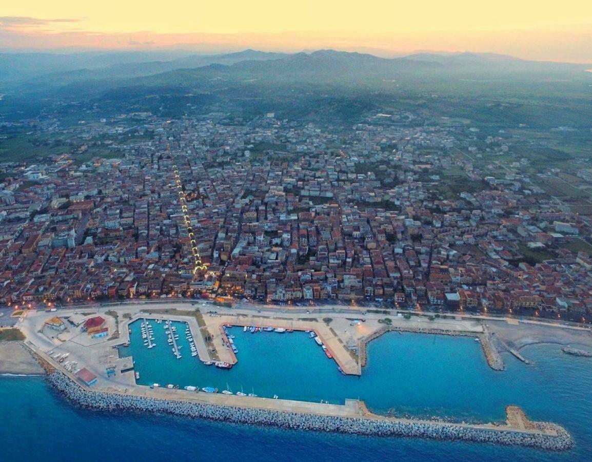 Willa Climatizzato In Centro A 100M Dal Mare Cirò Marina Zewnętrze zdjęcie